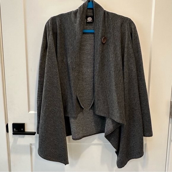 BOBEAU Women’s Gray Waterfall Cardigan Size S - Picture 1 of 7